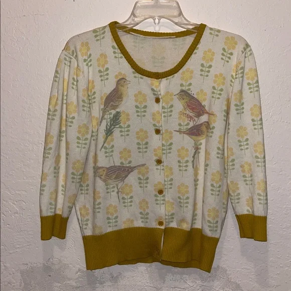 Vintage Bird and Flower Cardigan Sweater - Picture 2 of 8